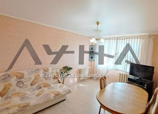 Продаю 4-ком. квартиру, 76.6 м2, Набережные Челны, проспект Мусы Джалиля, 25