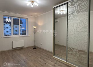 Продаю 2-комнатную квартиру, 52.8 м2, Краснодар, улица Генерала Петрова, 33, улица Генерала Петрова