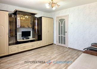 Продам 2-ком. квартиру, 47 м2, Чувашия, проспект Мира, 96