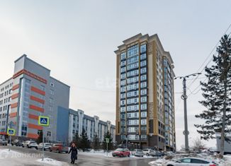 Продается 3-ком. квартира, 81 м2, Барнаул, улица Мерзликина, 6А