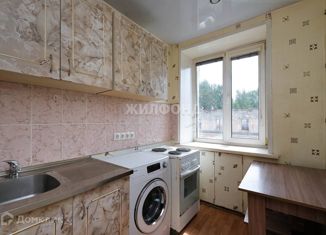 Продается 1-ком. квартира, 28.1 м2, Новосибирск, улица Бурденко, 15, улица Бурденко
