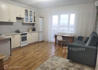 Продажа 3-ком. квартиры, 56 м2, Челябинск, улица Братьев Кашириных, 12, район Заречье