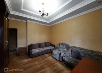 Продажа 3-ком. квартиры, 55 м2, Владикавказ, улица Тельмана, 41