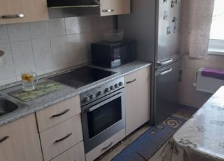 Сдам трехкомнатную квартиру, 70 м2, Новосибирск, Ученическая улица, 2Б, Ученическая улица