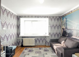 Сдается в аренду 1-ком. квартира, 20 м2, Нефтеюганск, 1-й микрорайон, 12