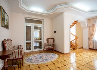 Дом на продажу, 537.8 м2, Геленджик, улица Сергея Есенина, 3