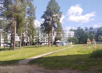 Продам двухкомнатную квартиру, 47 м2, городок Ковров-35, Центральная улица, 149