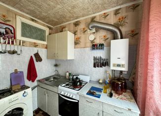 Продам 1-ком. квартиру, 30.5 м2, посёлок городского типа Шилово, улица 8 Марта, 2А