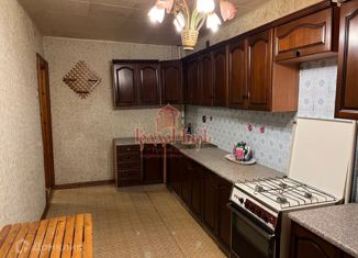 Продам 4-комнатную квартиру, 78 м2, Карабаново, Почтовая улица, 21