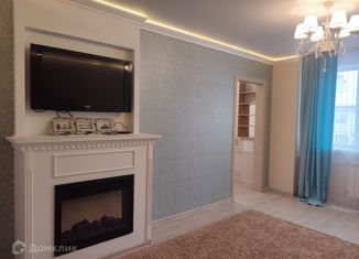 Продается двухкомнатная квартира, 61 м2, поселок Отрадное, улица 50 лет Октября, 92