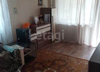 Продается 1-комнатная квартира, 32 м2, Саратовская область, улица Титова, 25