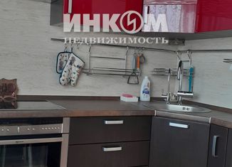 Сдаю 1-ком. квартиру, 38 м2, Москва, Ленская улица, 23