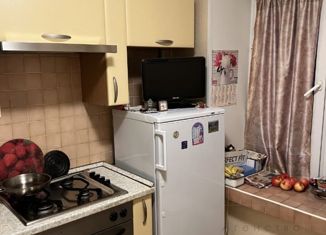 Продаю двухкомнатную квартиру, 37.8 м2, Москва, Сеславинская улица, 32, Сеславинская улица