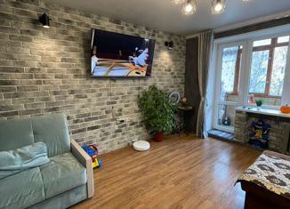 Продажа двухкомнатной квартиры, 50 м2, поселок городского типа Свободы, улица Сергеева, 4