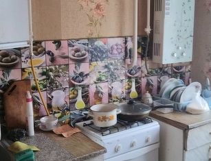 Продажа 2-ком. квартиры, 43.5 м2, поселок Волово, улица Ленина, 46