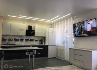 Продается трехкомнатная квартира, 74 м2, село Червишево, улица 70 лет Октября, 11