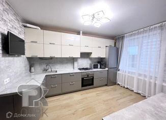 2-комнатная квартира на продажу, 71 м2, деревня Горчаково, Школьная улица, 1к1