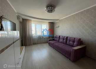 Продаю трехкомнатную квартиру, 64 м2, Тюменская область, микрорайон 7А, 14А