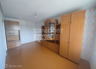 Продажа 2-комнатной квартиры, 48.3 м2, Киров, Московская улица, 156