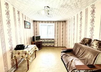 Продам 2-ком. квартиру, 37 м2, Мелеуз, Октябрьская улица, 4