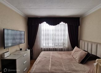 Продам 4-комнатную квартиру, 88.5 м2, Владикавказ, улица Астана Кесаева, 34, 10-й микрорайон