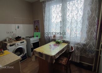 Сдам в аренду комнату, 44.6 м2, Саратов, улица имени Михаила Галкина-Враского, 1