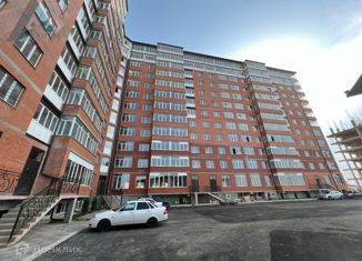 Продается 1-ком. квартира, 56 м2, Махачкала, улица Магомеда Гамзатова, 84, Советский район