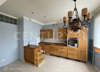 Продам 3-ком. квартиру, 101 м2, Обнинск, улица Курчатова, 72
