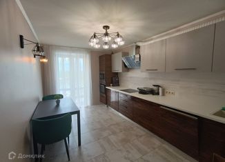 Продам 3-ком. квартиру, 82 м2, Смоленск, Краснинское шоссе, 26