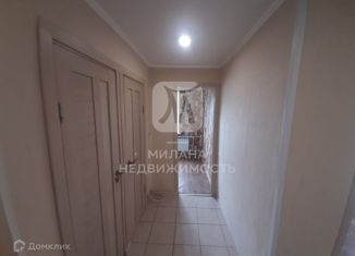 Продам 3-комнатную квартиру, 57 м2, Оренбург, улица Чкалова, 16/1