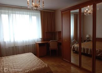 Сдаю в аренду 2-комнатную квартиру, 56 м2, Москва, улица Коминтерна, 54к2, улица Коминтерна