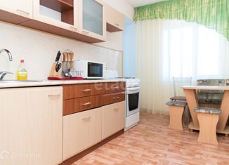 Продам 1-комнатную квартиру, 44.4 м2, Тобольск, микрорайон 7А, 32Г