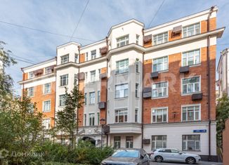 Продам 3-ком. квартиру, 151.6 м2, Москва, Даев переулок, 31с2