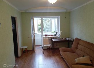 Трехкомнатная квартира в аренду, 58 м2, Ессентуки, Октябрьская улица, 445