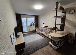 Продам двухкомнатную квартиру, 43.8 м2, Кемеровская область, улица Грдины, 7