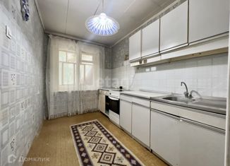 Продается трехкомнатная квартира, 70.4 м2, Йошкар-Ола, бульвар Чавайна, 20