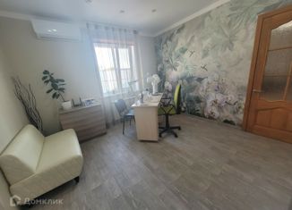 Продается 2-комнатная квартира, 40 м2, станица Анастасиевская, Комсомольская улица, 11