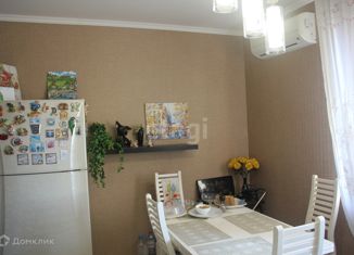 Продается 2-комнатная квартира, 62.2 м2, Краснодар, улица имени М.Е. Соколова, 86к1, ЖК Сокольники