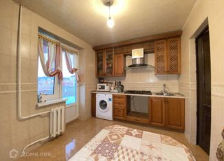 Продаю 4-комнатную квартиру, 95.8 м2, Нальчик, Профсоюзная улица, 224А, район Дубки