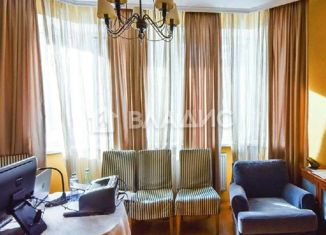 Двухкомнатная квартира на продажу, 92 м2, Москва, улица Гарибальди, 3, улица Гарибальди