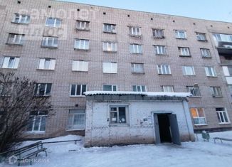Продам комнату, 13.4 м2, поселок Майский, Центральная улица, 12