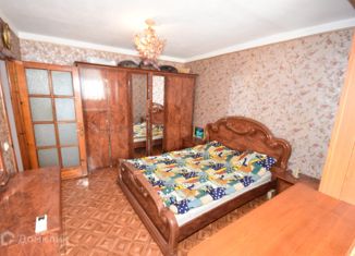 Аренда 3-комнатной квартиры, 80 м2, Севастополь, Гагаринский район, улица Астана Кесаева, 5/12