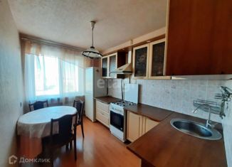 Продается трехкомнатная квартира, 64.5 м2, Пермский край, улица Мира, 82