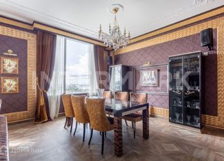 Трехкомнатная квартира на продажу, 152.7 м2, Москва, Мосфильмовская улица, 8