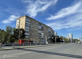 Продам трехкомнатную квартиру, 72.6 м2, Самара, Ново-Садовая улица, 38, метро Алабинская