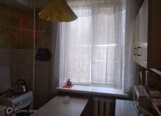 Продается 2-комнатная квартира, 48 м2, Севастополь, проспект Генерала Острякова, 119