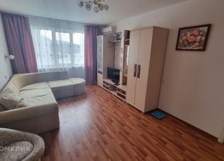 Продаю 3-комнатную квартиру, 80 м2, Геленджик, улица Маршала Жукова, 1к3, ЖК Кубанская Марка