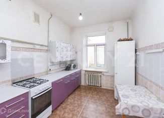 Продам 4-ком. квартиру, 100 м2, Пермь, улица Тургенева, 10