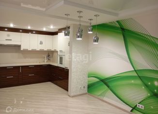 Продам 2-ком. квартиру, 65.2 м2, Республика Башкортостан, Революционная улица, 72