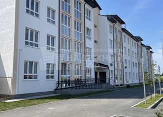 Продается квартира студия, 34.8 м2, Тюмень, улица Василия Севергина, 2к1, ЖК Адмирал